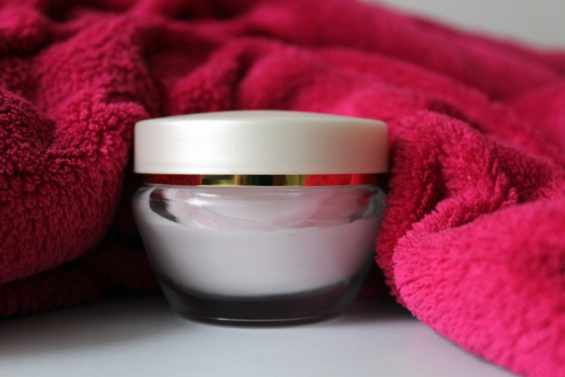 esthetique-LA BRIGUE-min_cream-2817325