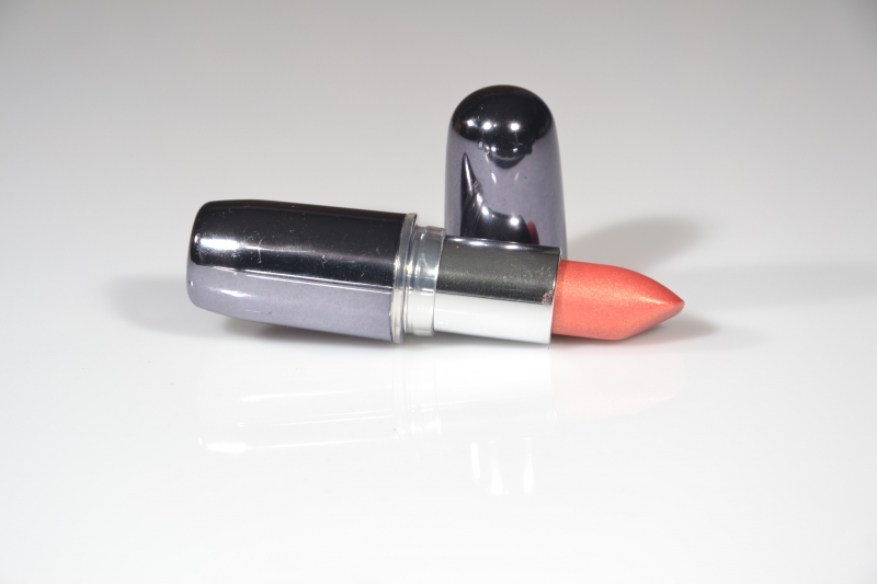 esthetique-LA BRIGUE-min_lipstick-273109